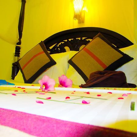 Shanika Beach Inn تانجالي المظهر الخارجي الصورة
