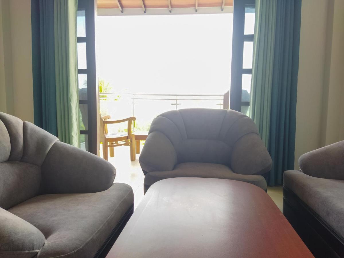 Shanika Beach Inn تانجالي المظهر الخارجي الصورة