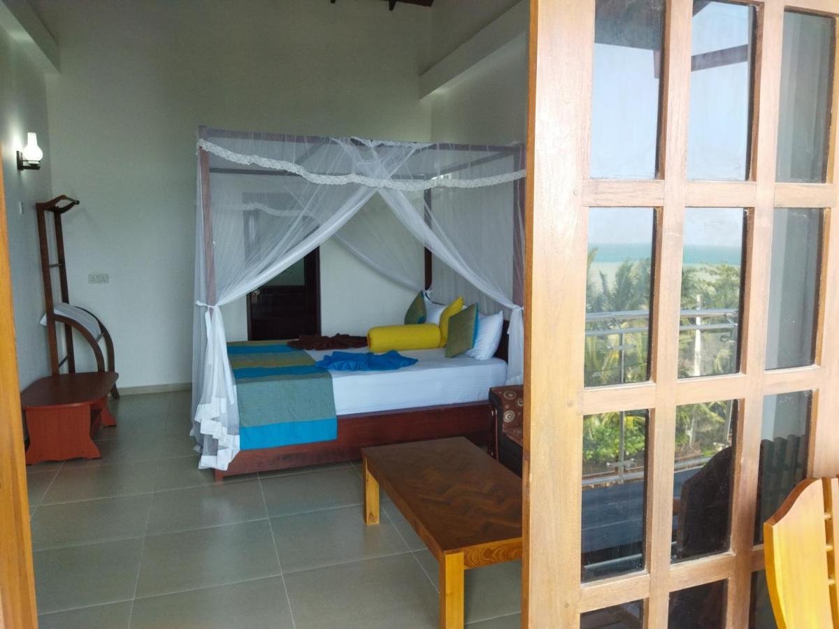 Shanika Beach Inn تانجالي المظهر الخارجي الصورة