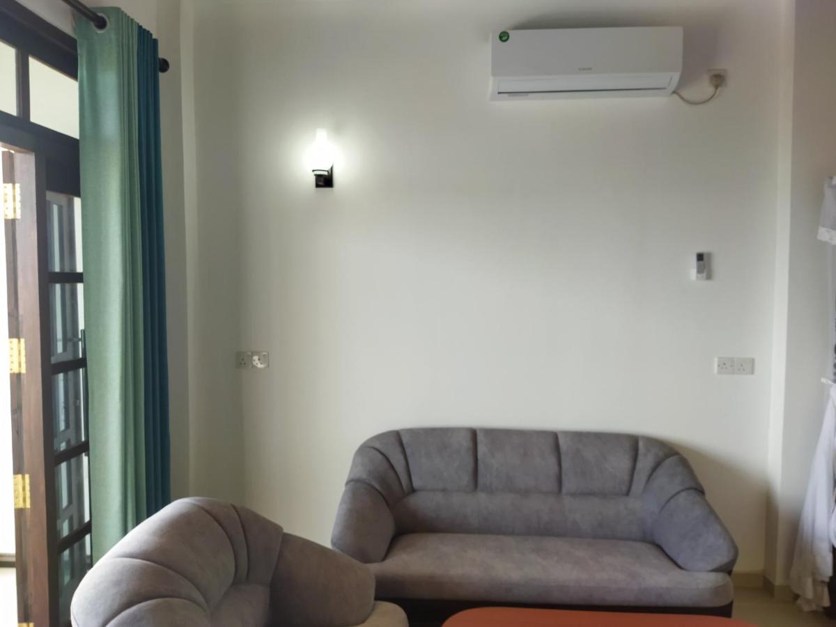 Shanika Beach Inn تانجالي المظهر الخارجي الصورة