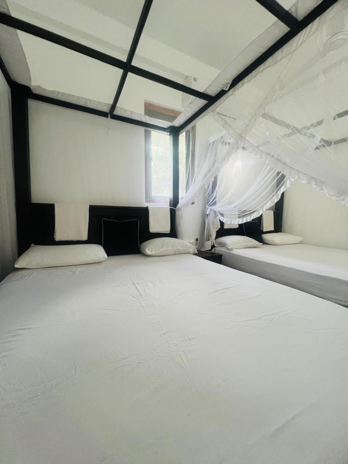 Shanika Beach Inn تانجالي المظهر الخارجي الصورة