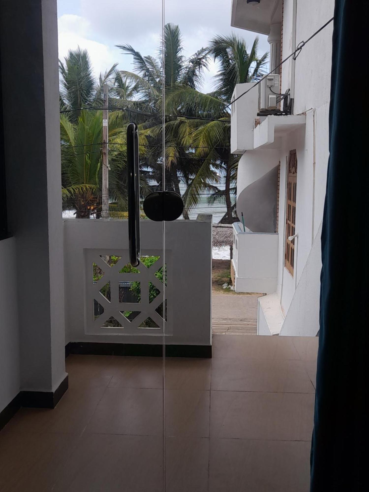 Shanika Beach Inn تانجالي المظهر الخارجي الصورة