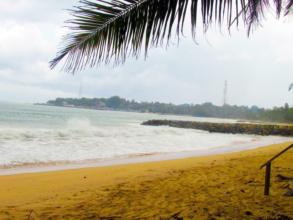 Shanika Beach Inn تانجالي المظهر الخارجي الصورة